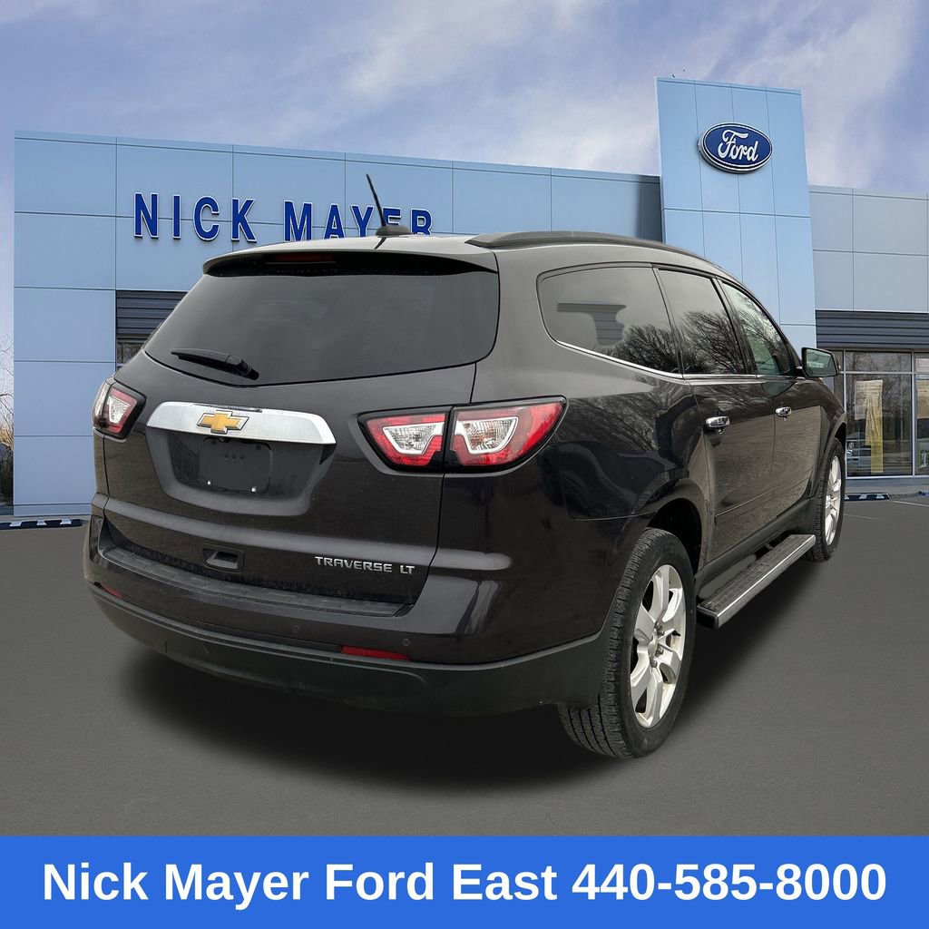Used 2016 Chevrolet Traverse LT w/ Style and Technology Package image 14