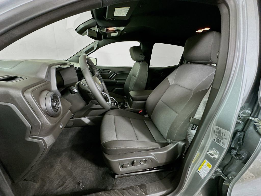 Used 2025 Chevrolet Colorado W/T w/ WT Convenience Package II image 21