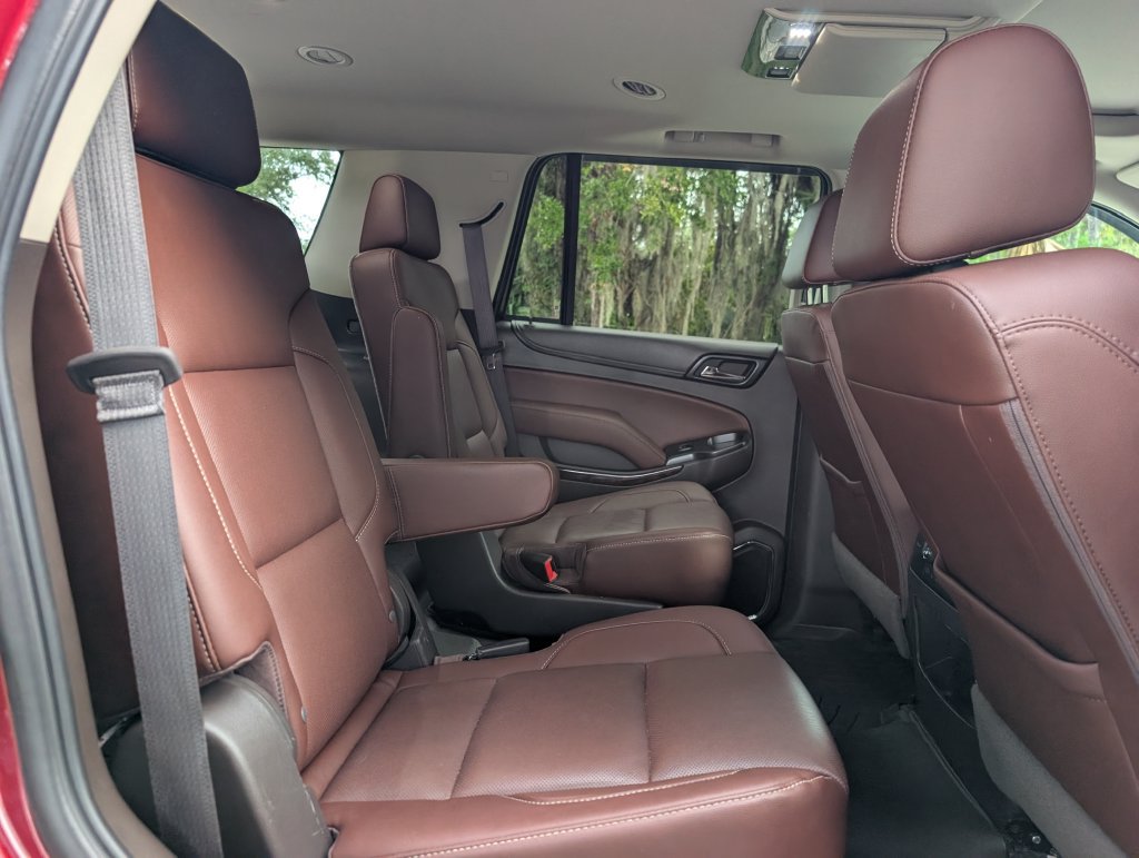 Used 2018 Chevrolet Tahoe Premier AWD/4WD image 15