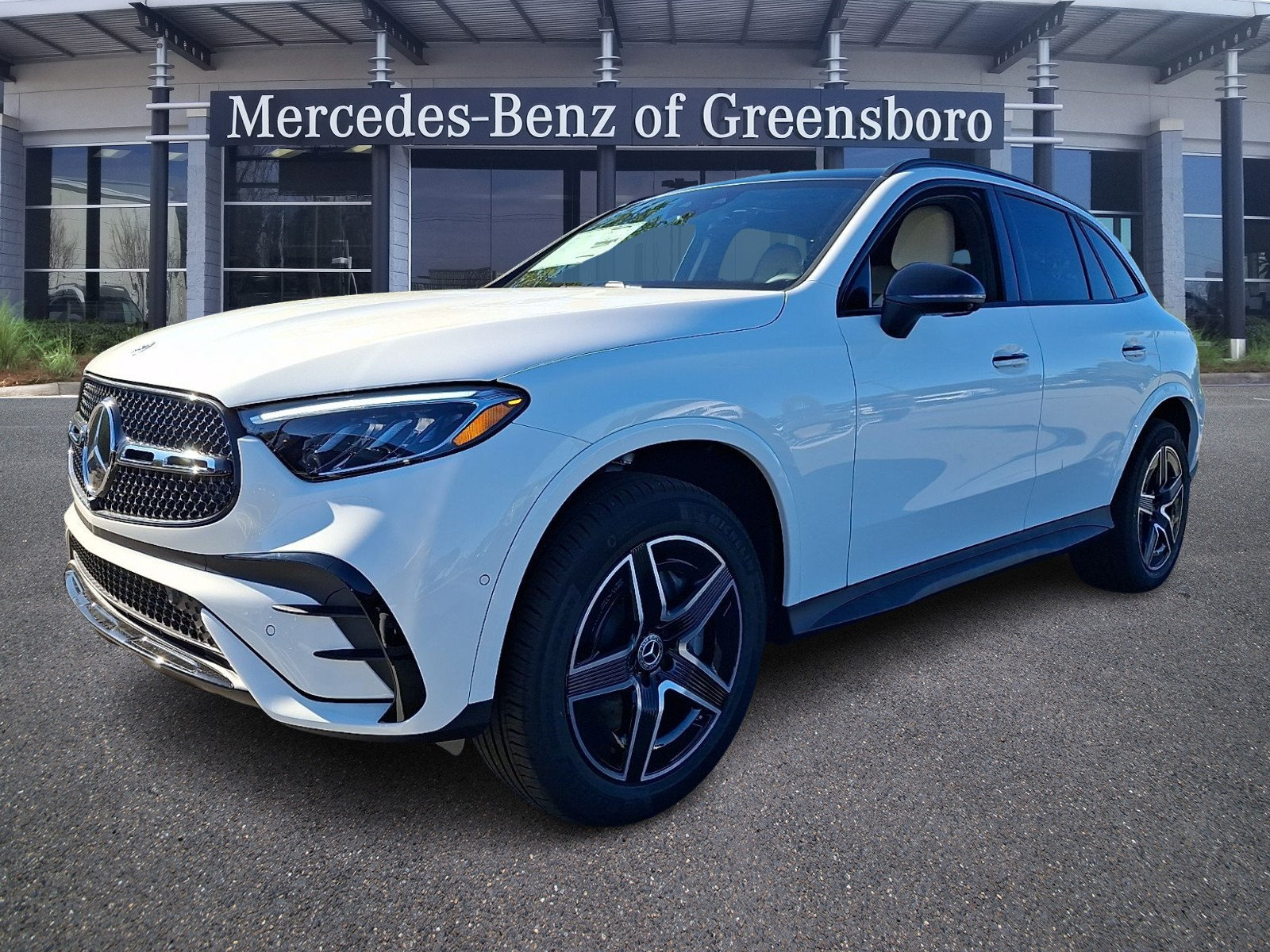 New 2027 Mercedes-Benz GLC 300 4MATIC image 2