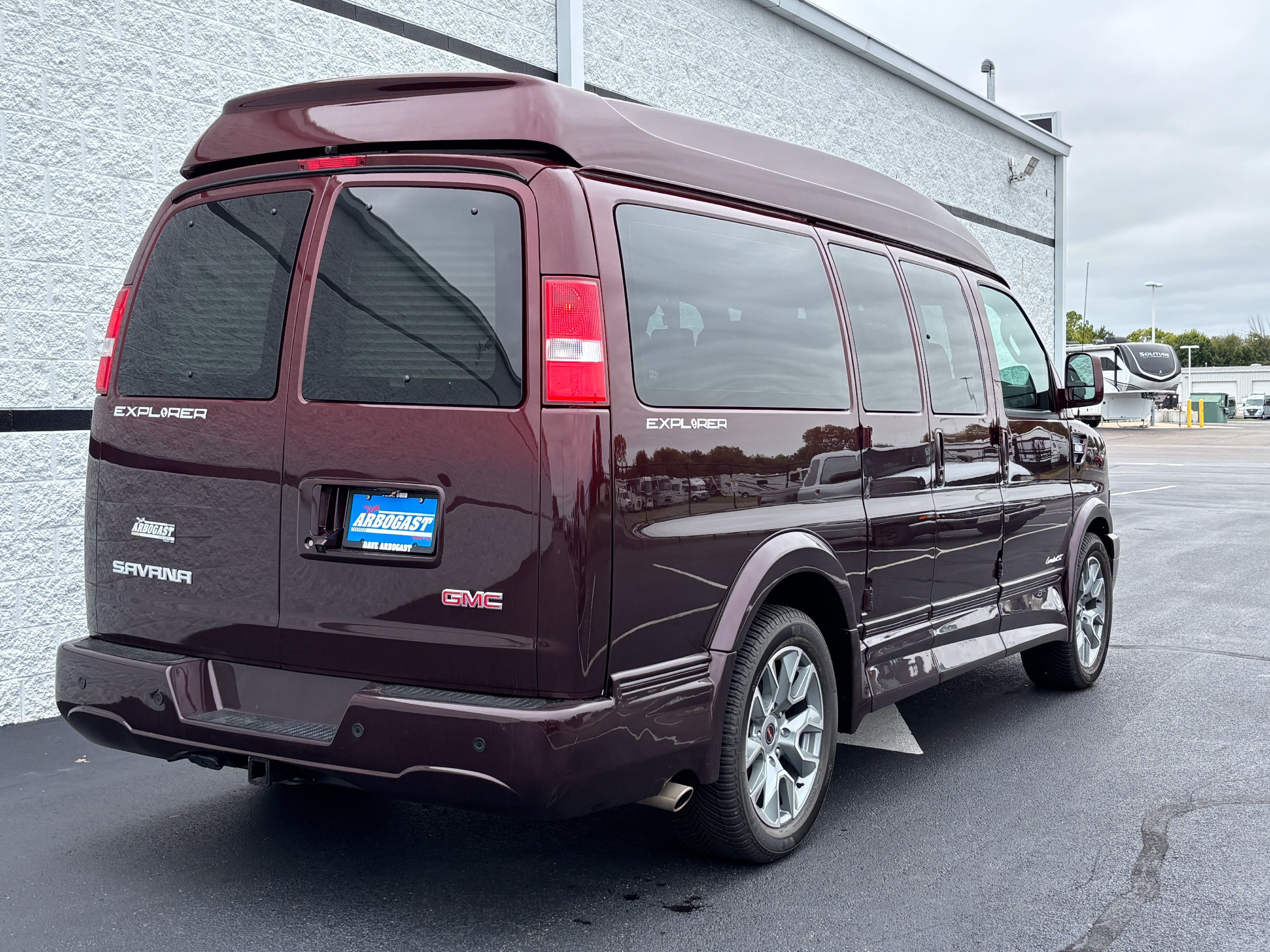 New 2026 GMC Savana 2500 w/ Driver Convenience Package RWD image 8
