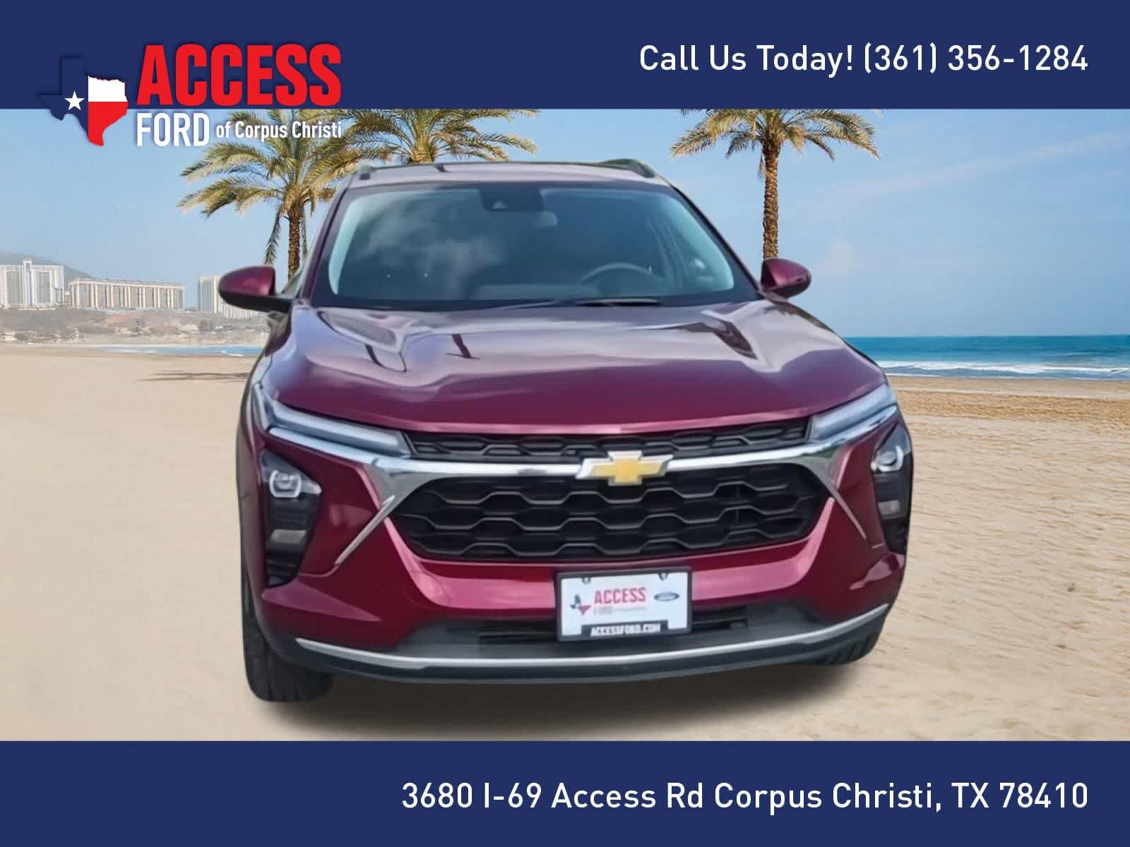 Used 2024 Chevrolet Trax LT FWD image 3