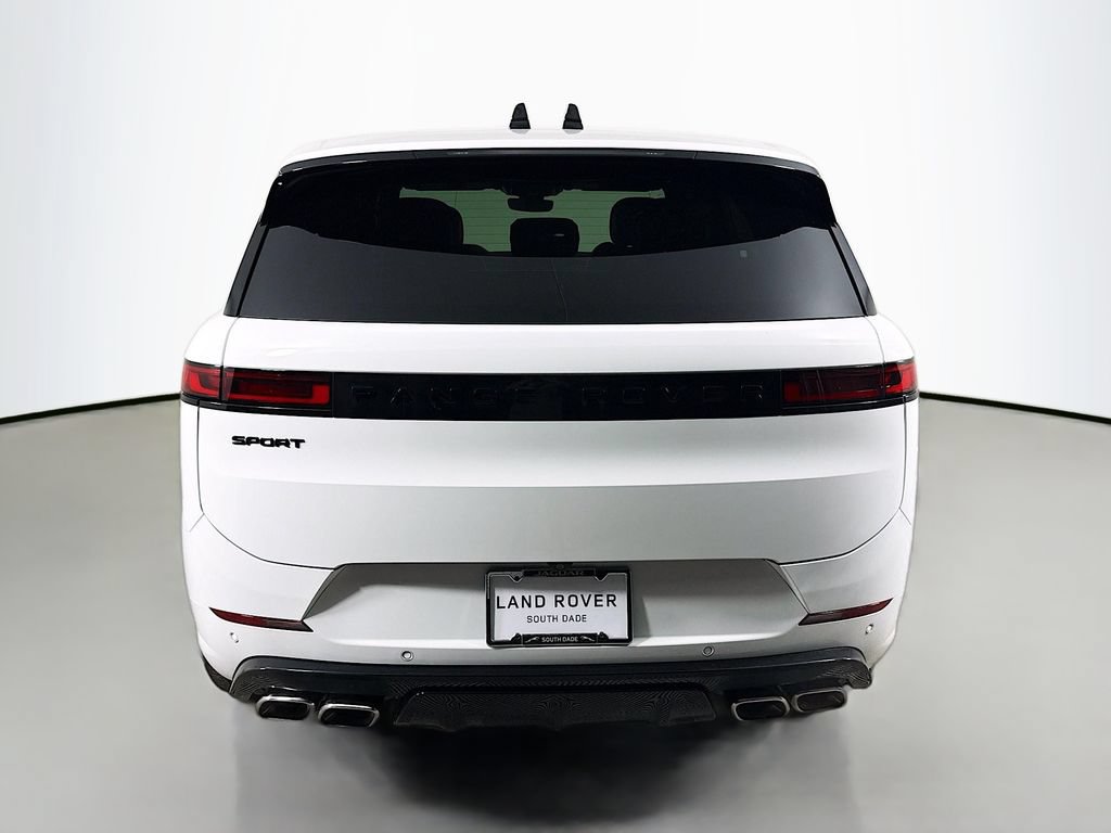 Certified 2025 Land Rover Range Rover Sport Dynamic SE AWD/4WD image 6