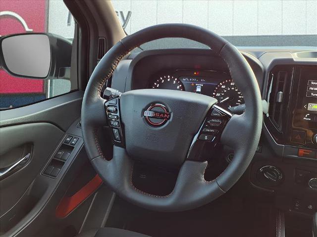 Certified 2025 Nissan Frontier PRO-4X w/ Pro Convenience Package image 21
