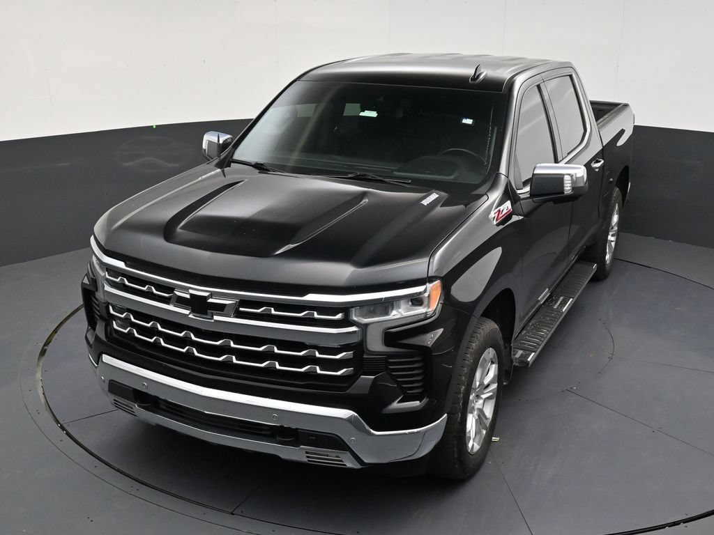 Used 2023 Chevrolet Silverado 1500 LTZ AWD/4WD image 19