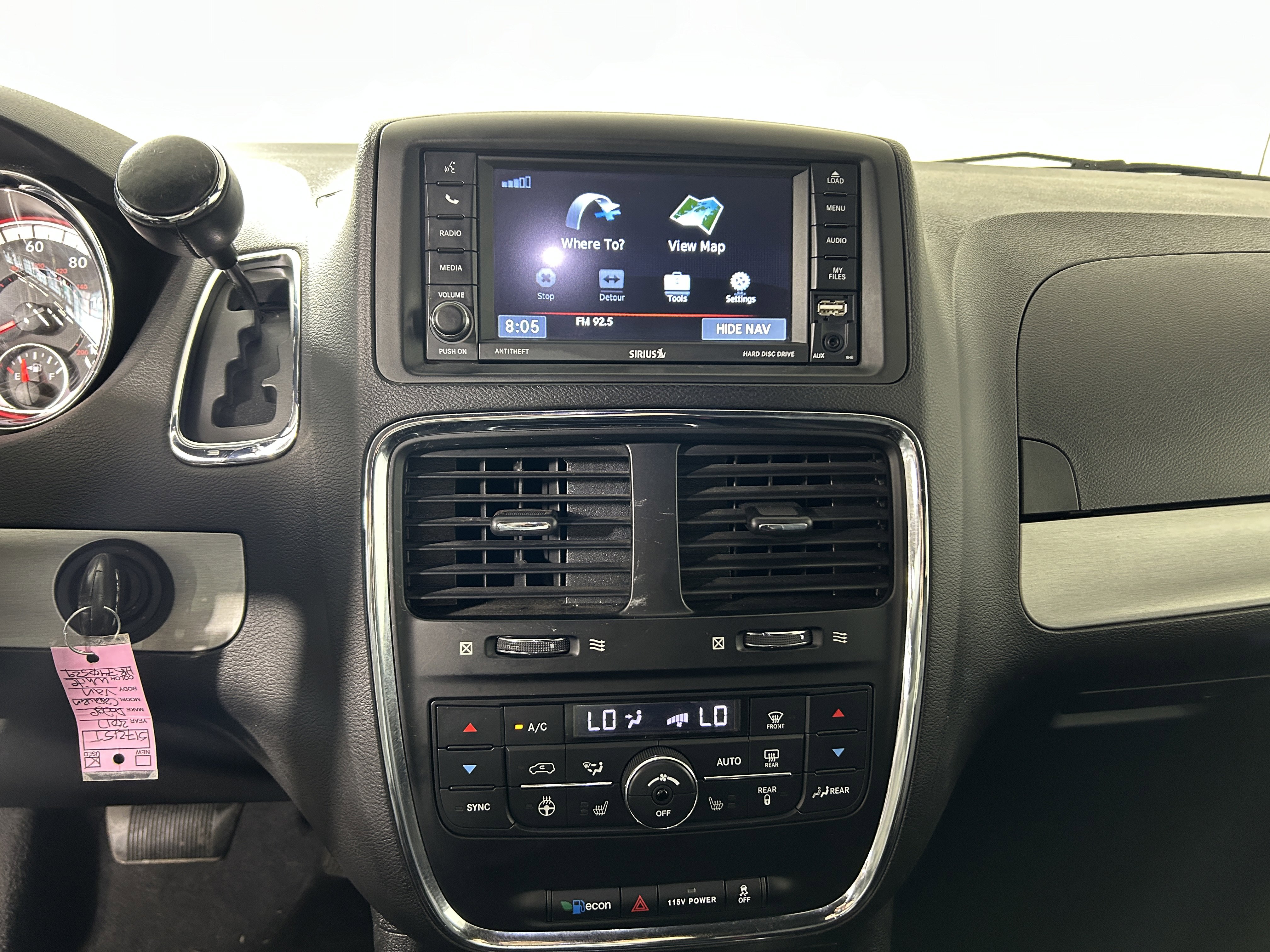 Used 2017 Dodge Grand Caravan GT image 21