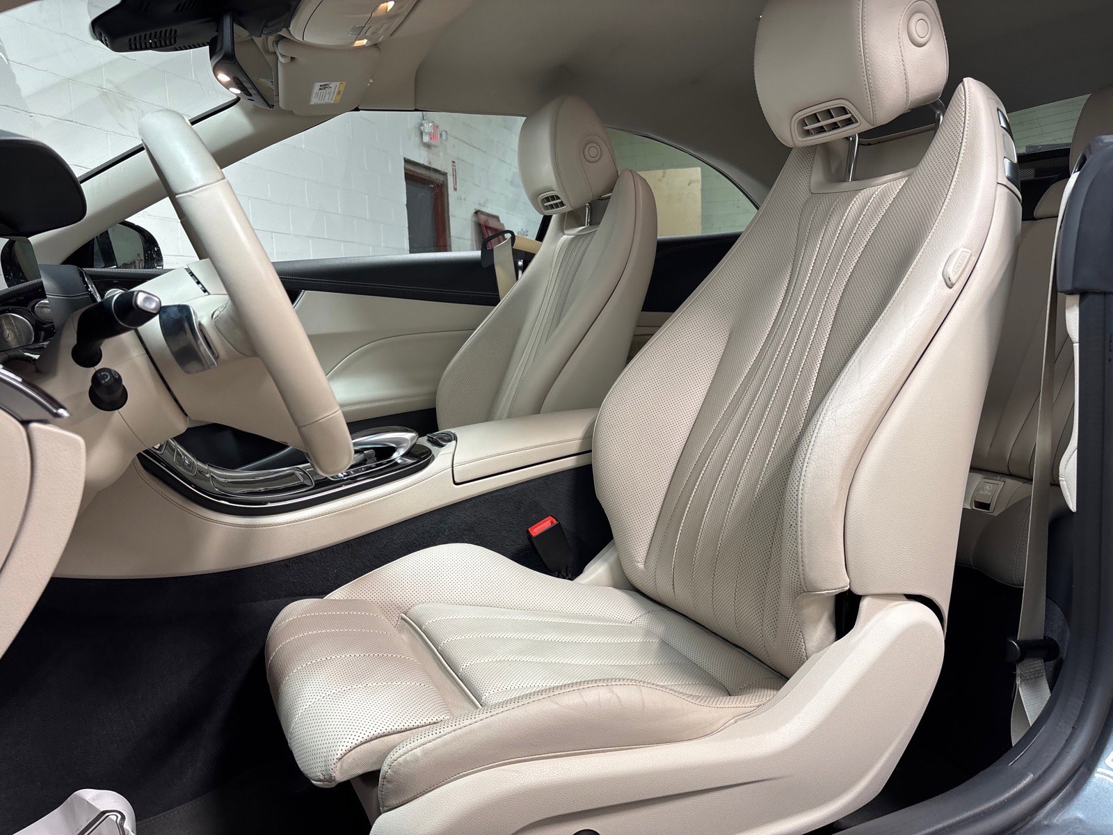 Used 2022 Mercedes-Benz E 450 4MATIC Cabriolet image 23