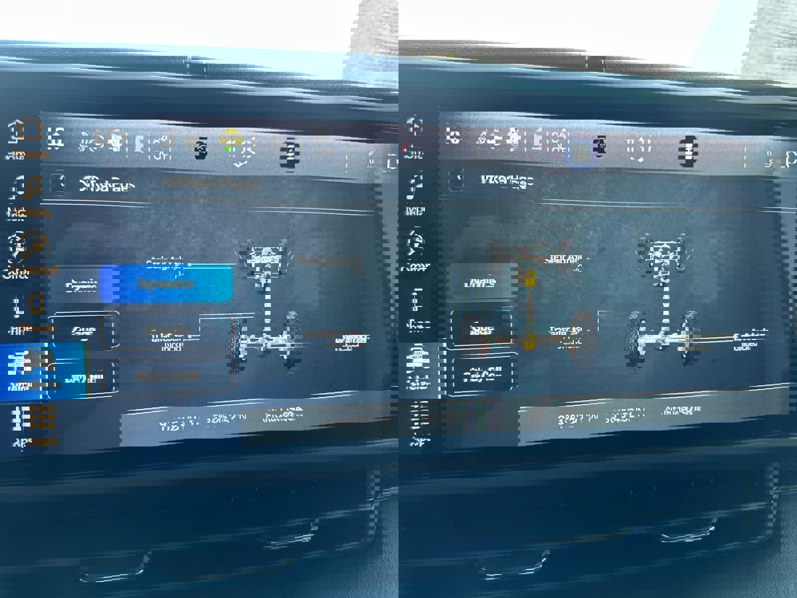 Used 2025 Jeep Gladiator Mojave w/ Convenience Group image 32