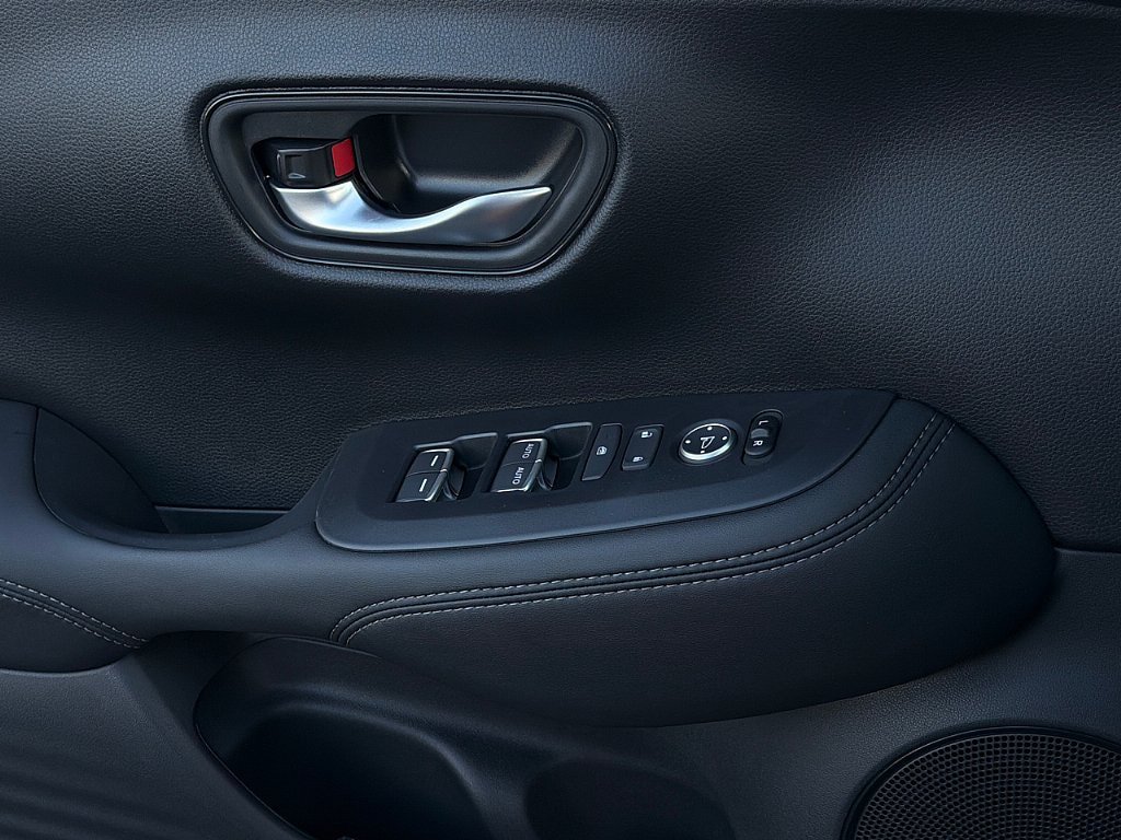 New 2027 Honda HR-V EX-L image 18