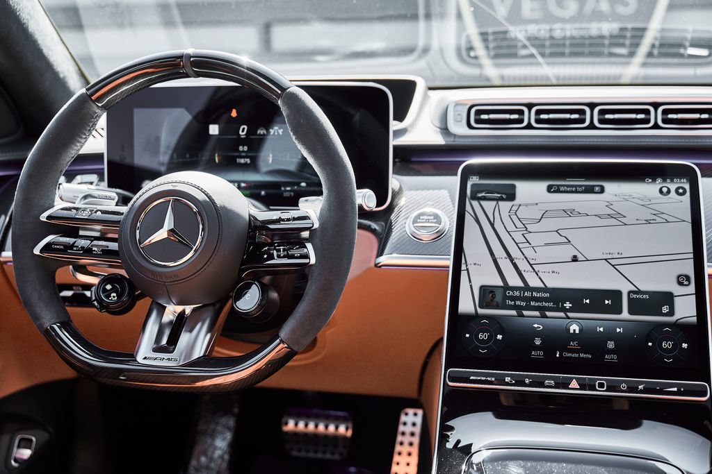 Used 2024 Mercedes-Benz S 63 AMG S image 56