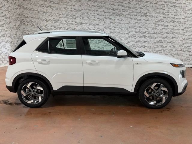 New 2026 Hyundai Venue SEL image 6