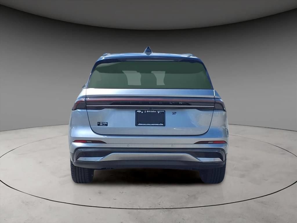 New 2025 Lincoln Nautilus Reserve w/ Jet Appearance Package AWD/4WD image 7