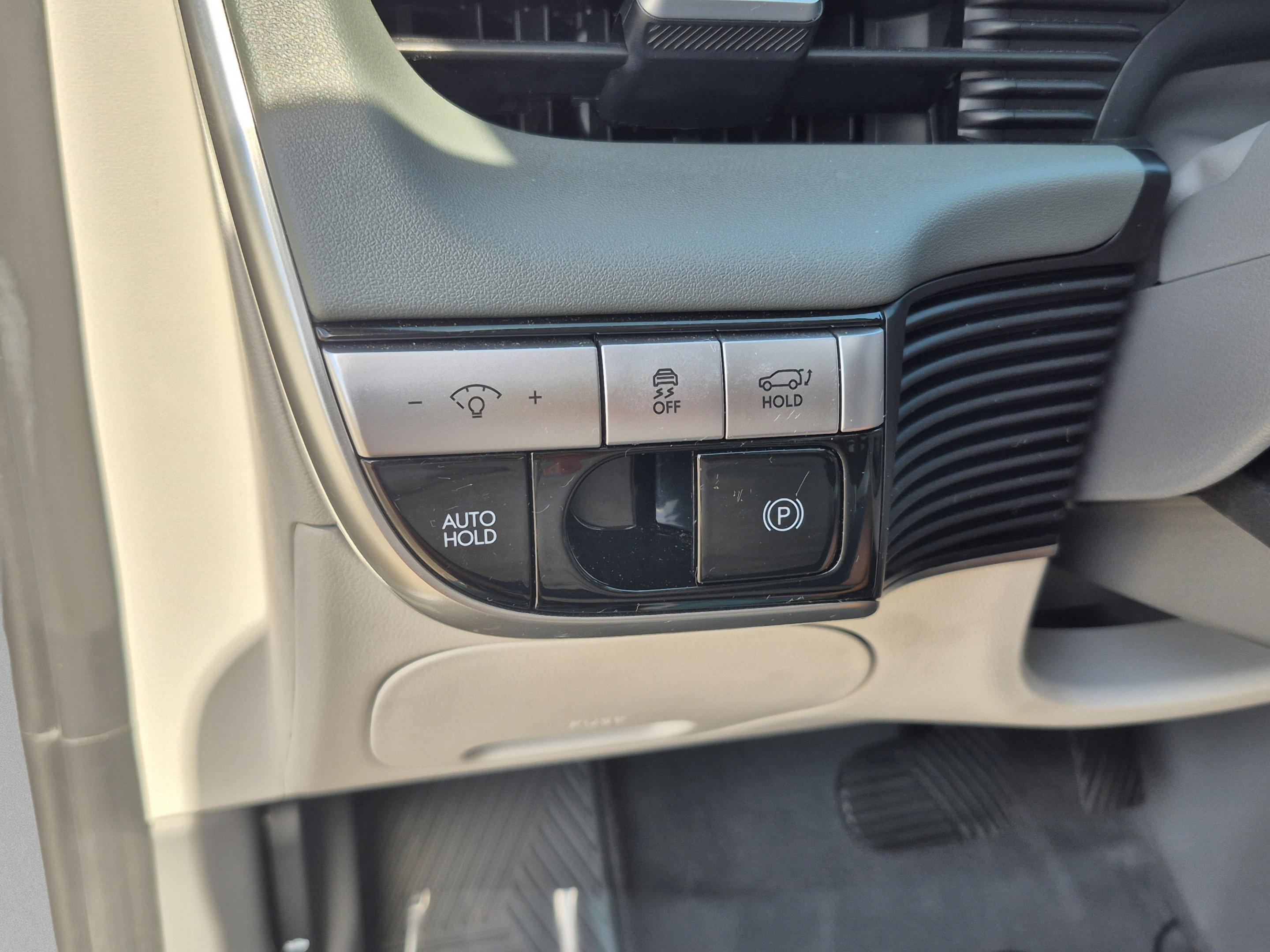 Certified 2023 Hyundai Ioniq 5 SEL RWD image 28