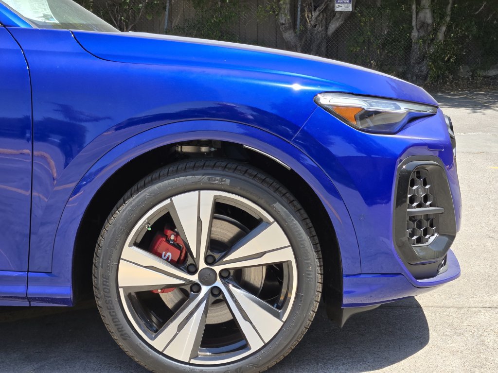 New 2026 Audi SQ5 Prestige AWD/4WD image 13