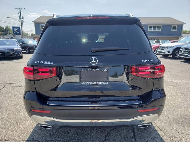 New 2026 Mercedes-Benz GLB 250 4MATIC image 7