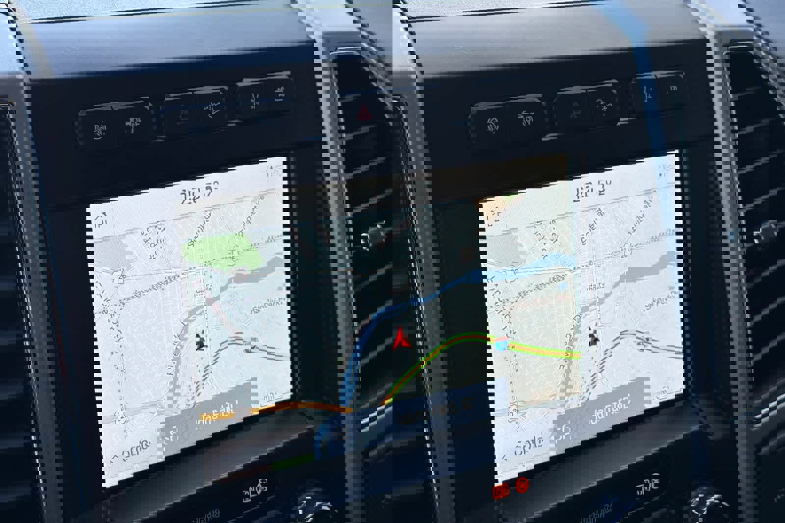 Certified 2021 Ford F350 Lariat w/ Lariat Ultimate Package image 18