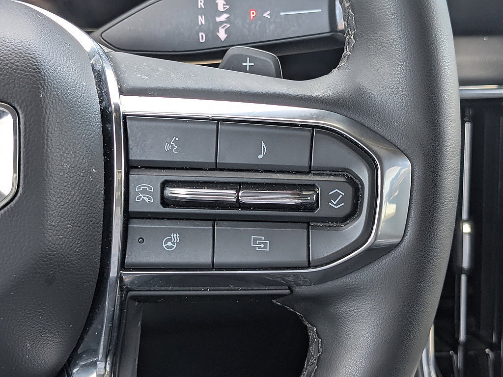 Certified 2025 GMC Yukon Denali AWD/4WD image 24