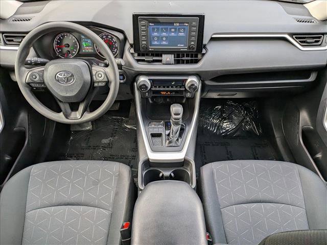 Used 2021 Toyota RAV4 XLE image 18