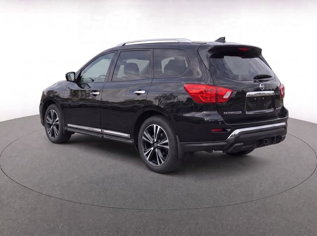 Used 2019 Nissan Pathfinder Platinum FWD image 3