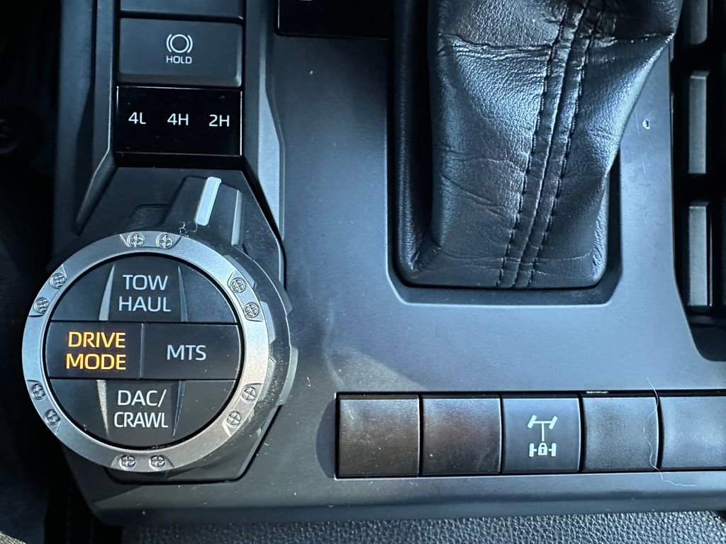 Used 2025 Toyota Tacoma TRD Off-Road w/ TRD Off Road Upgrade Package image 18