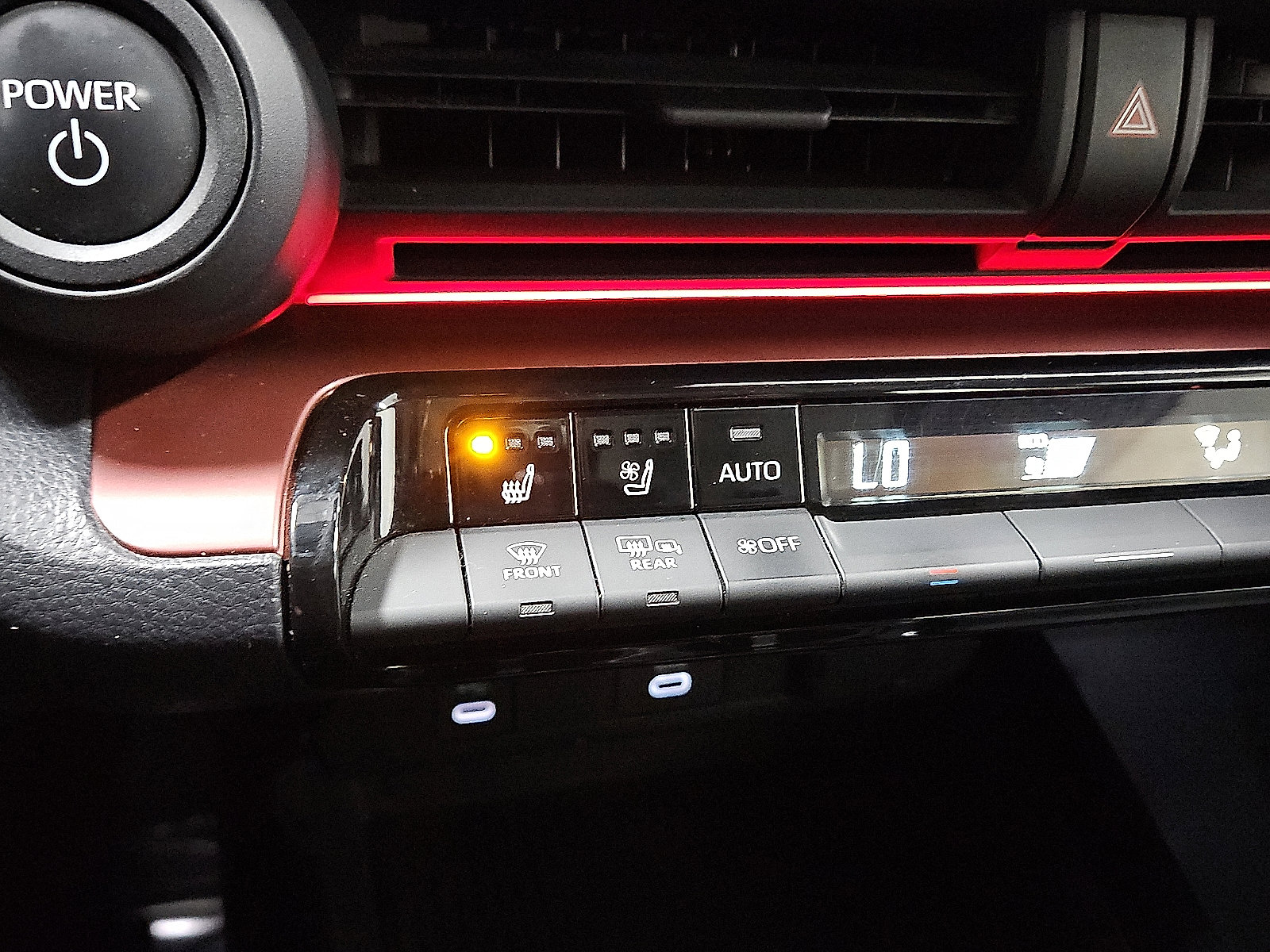 Used 2024 Toyota Prius Prime image 17