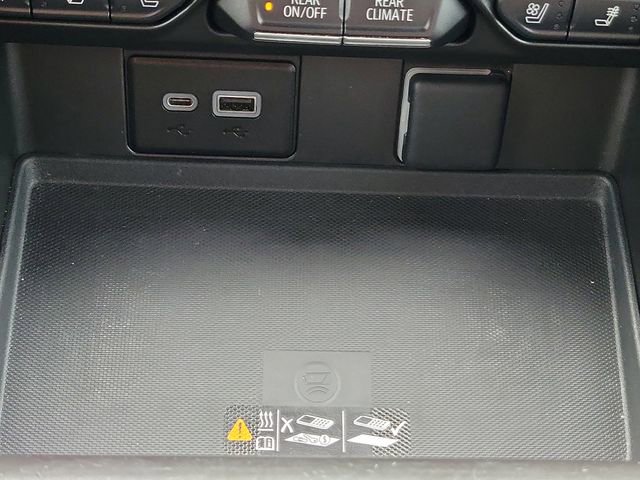 Certified 2023 Chevrolet Tahoe Premier AWD/4WD image 41