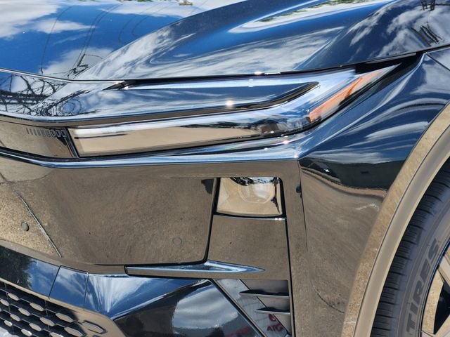 New 2026 Toyota C-HR AWD/4WD image 6