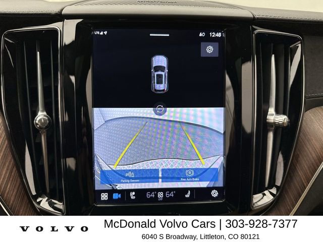 Certified 2023 Volvo XC60 B5 Ultimate w/ Climate Package AWD/4WD image 17
