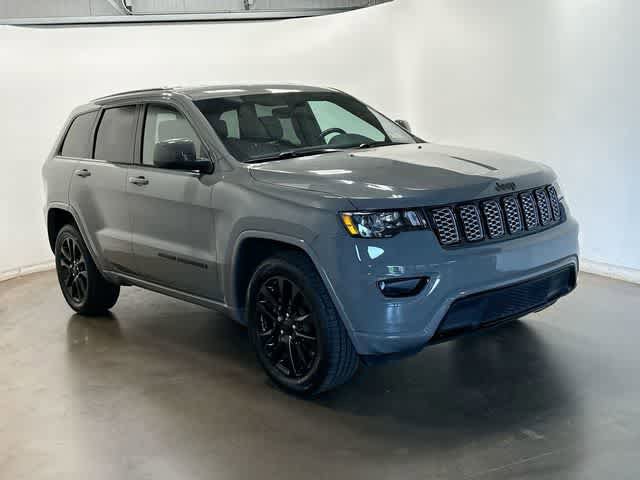 Used 2020 Jeep Grand Cherokee Altitude RWD image 33