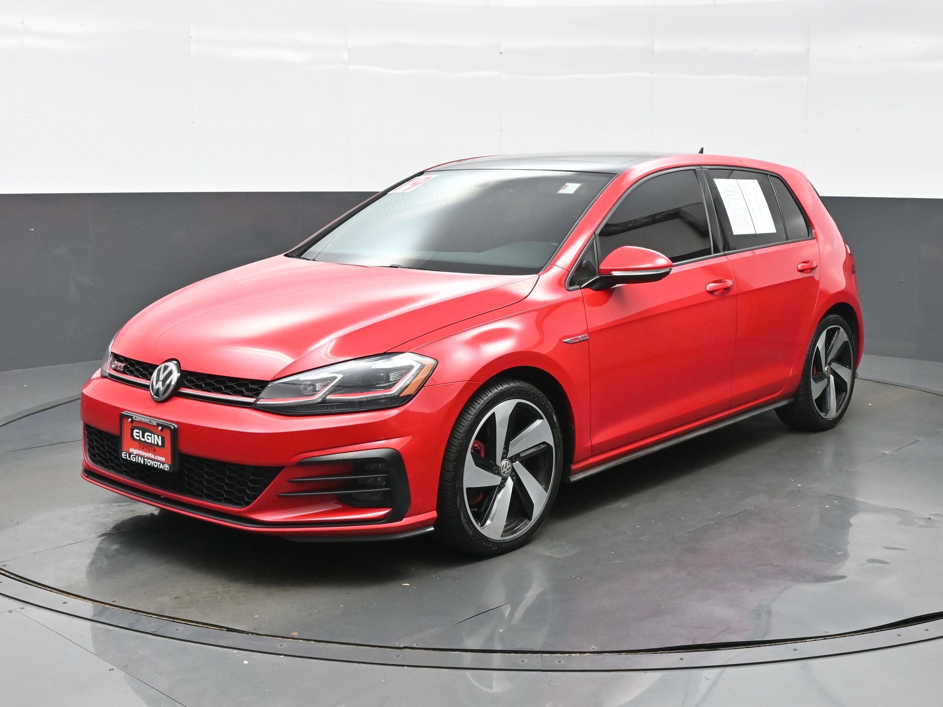 Used 2019 Volkswagen GTI SE w/ SE Experience Package FWD image 2