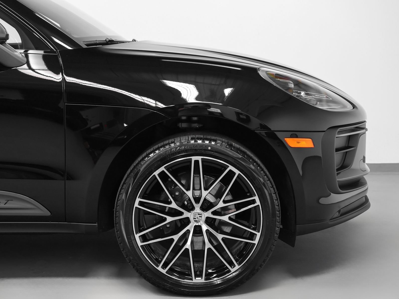 New 2026 Porsche Macan Turbo AWD/4WD image 16