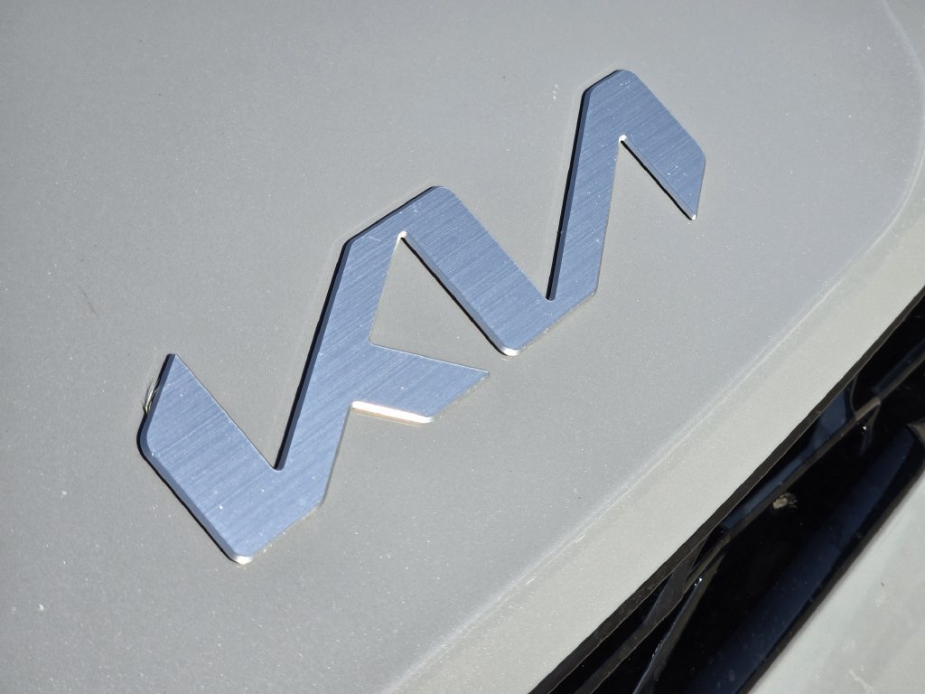 Used 2025 Kia K5 GT-Line FWD image 32