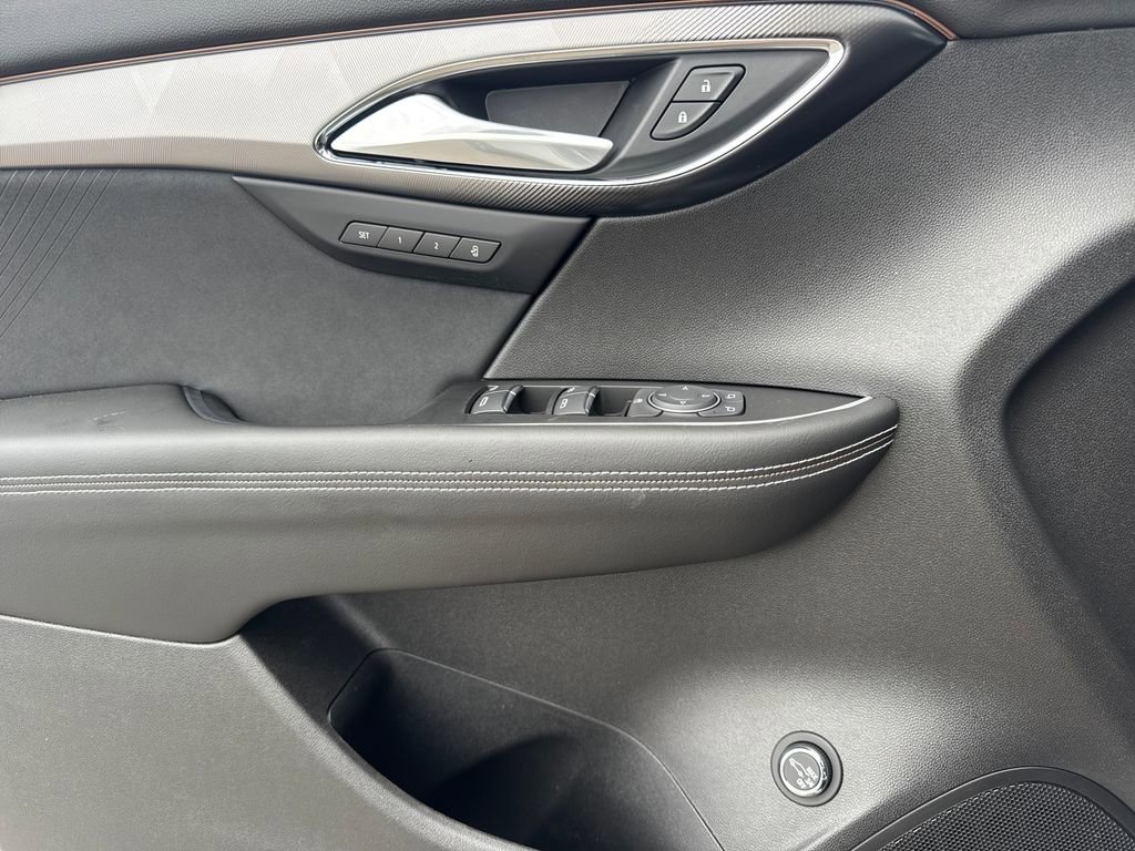 New 2026 Buick Envision Sport Touring AWD/4WD image 17