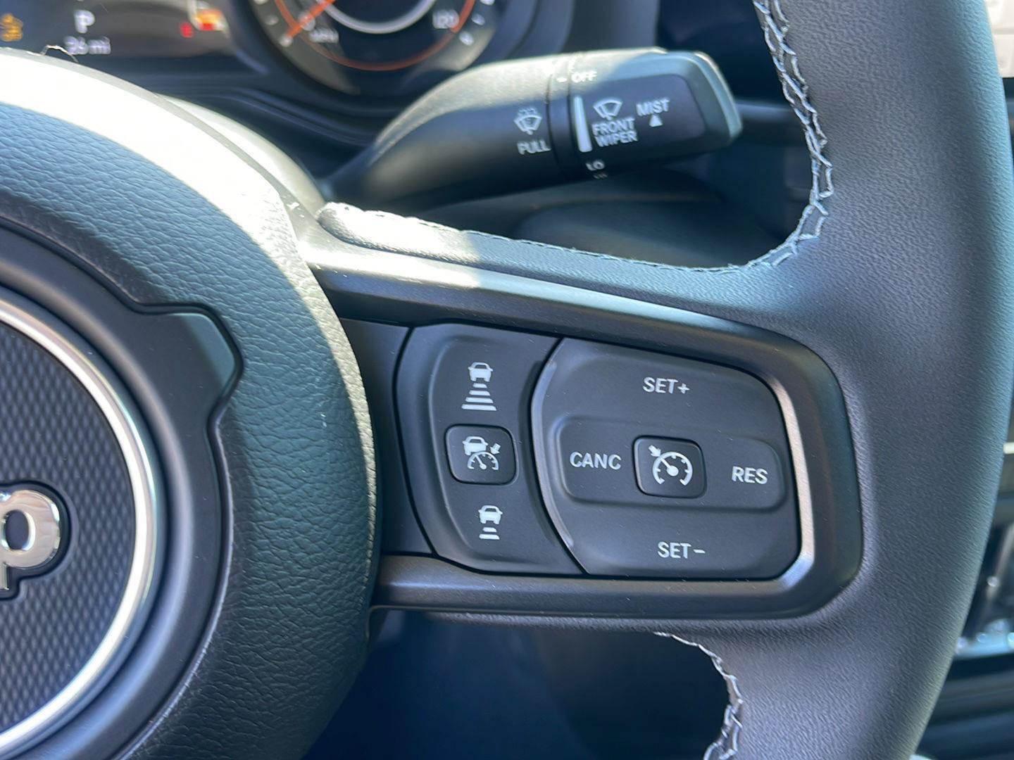New 2026 Jeep Gladiator Sport AWD/4WD image 16