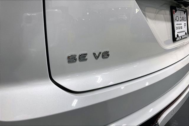 Used 2021 Volkswagen Atlas Cross Sport SE w/ Panoramic Sunroof Package FWD image 32