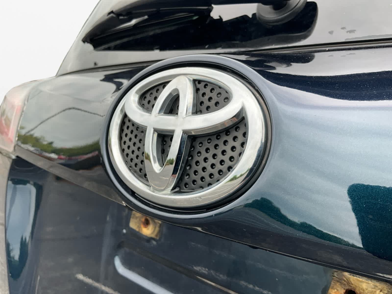 Used 2018 Toyota RAV4 XLE AWD/4WD image 10