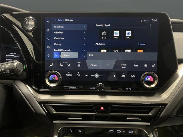 Used 2025 Lexus TX 500h AWD image 13