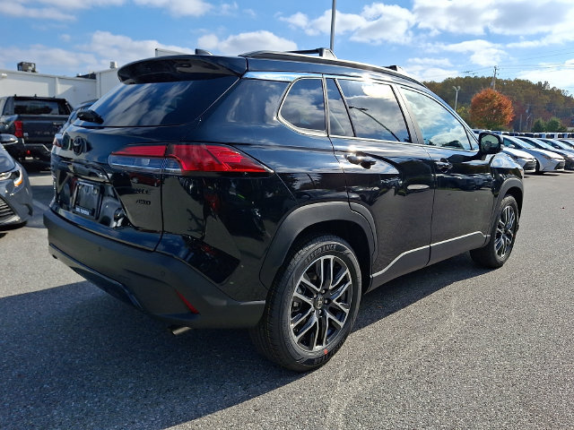 New 2026 Toyota Corolla Cross XLE w/ Convenience Package AWD/4WD image 4