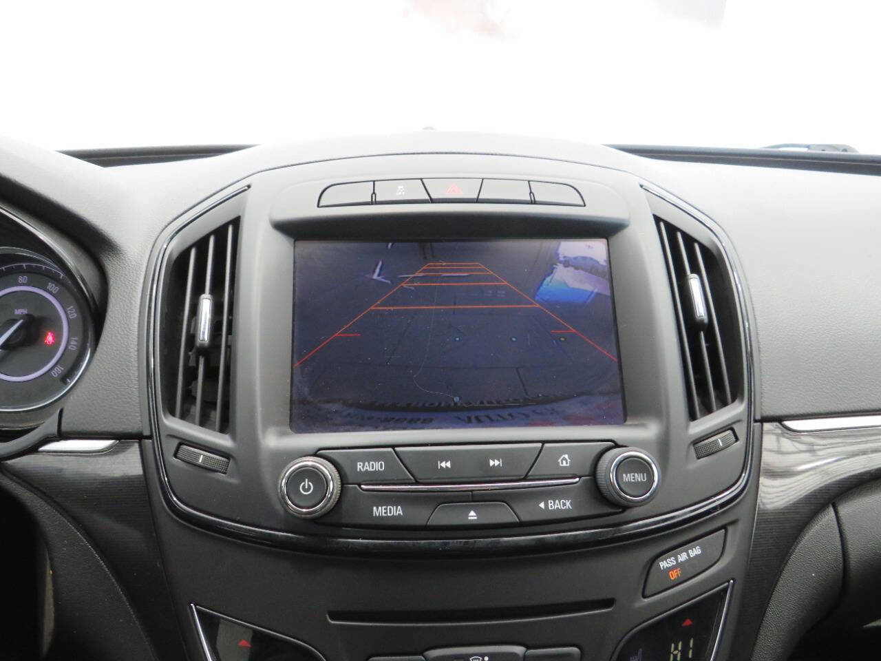 Used 2014 Buick Regal image 20