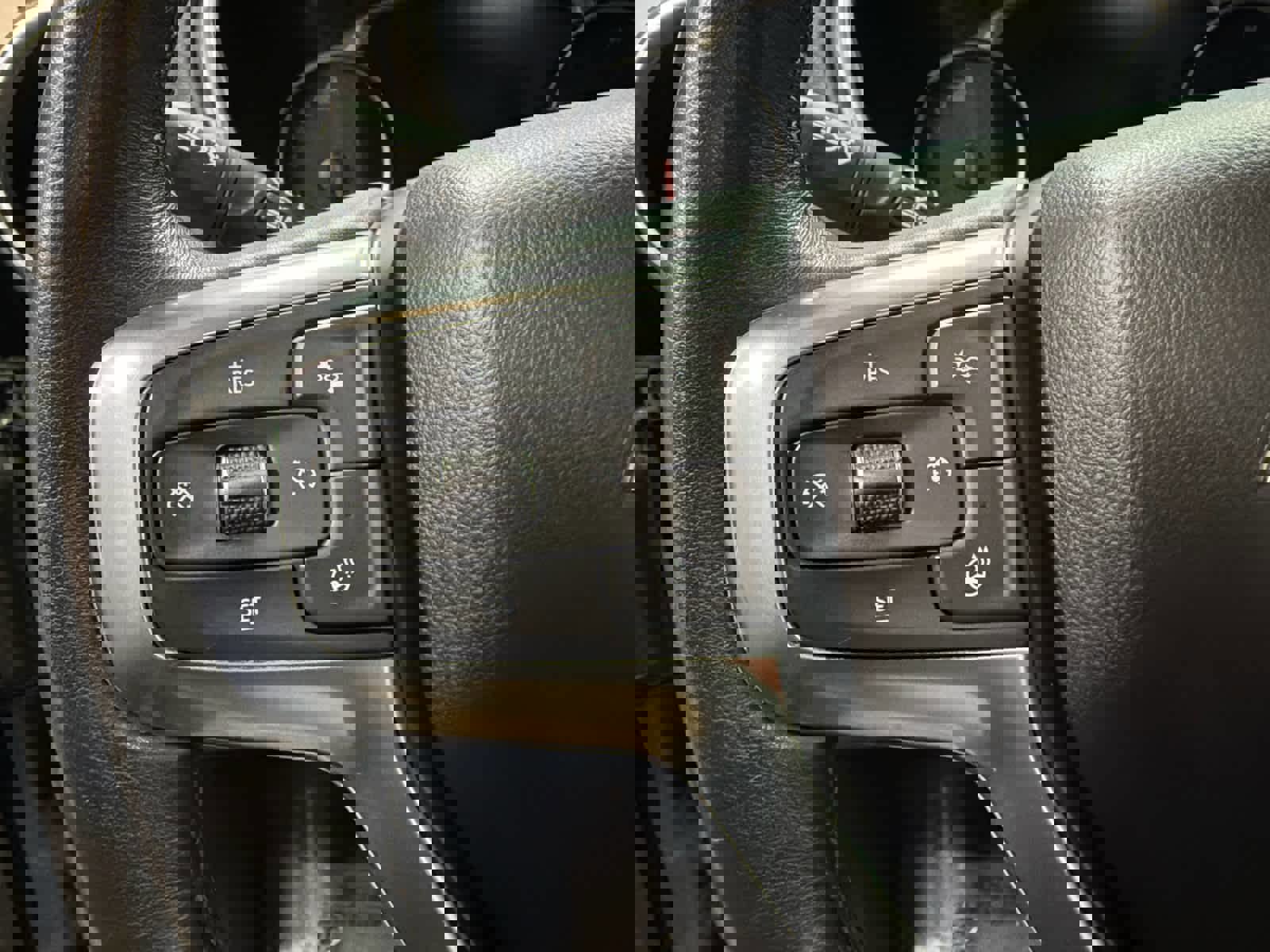 Used 2022 Chevrolet Blazer Premier w/ Enhanced Convenience Package image 21