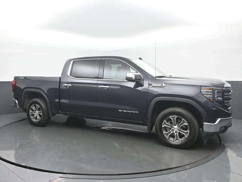 Used 2025 GMC Sierra 1500 SLT AWD/4WD image 8
