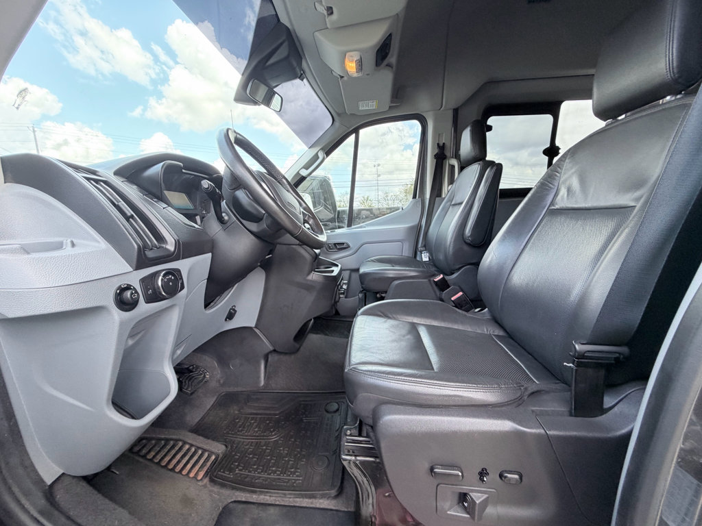 Used 2018 Ford Transit 350 XLT image 24