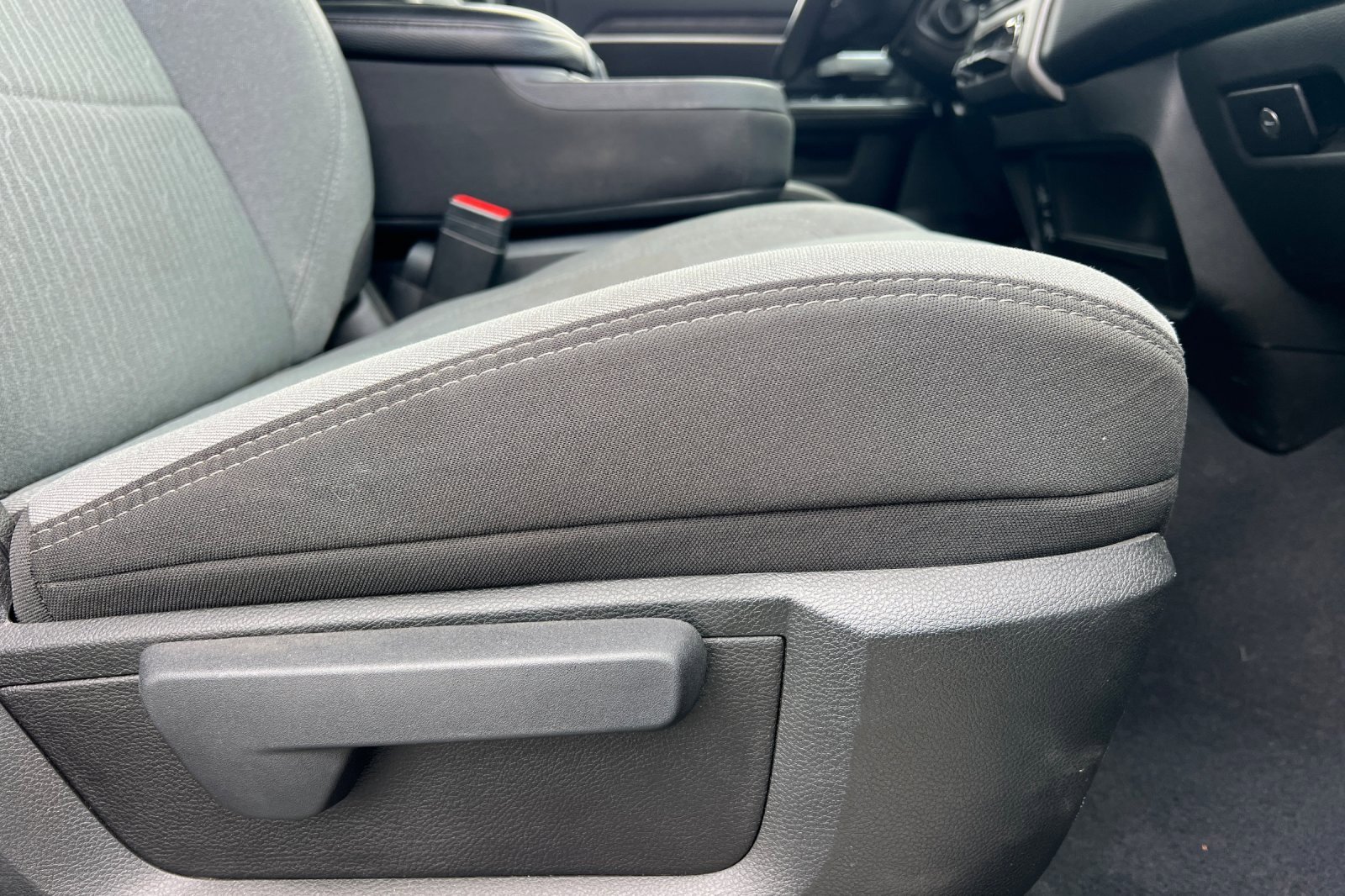 Used 2024 RAM 3500 Big Horn image 22