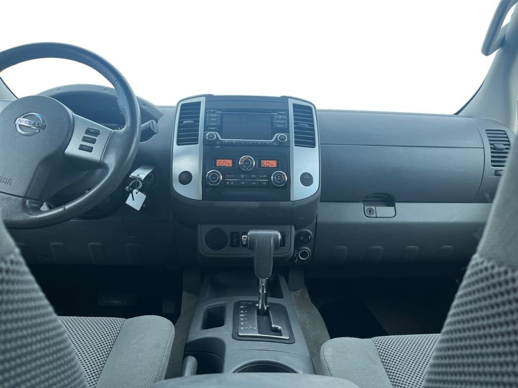 Used 2017 Nissan Frontier SV w/ SV Value Truck Package image 3