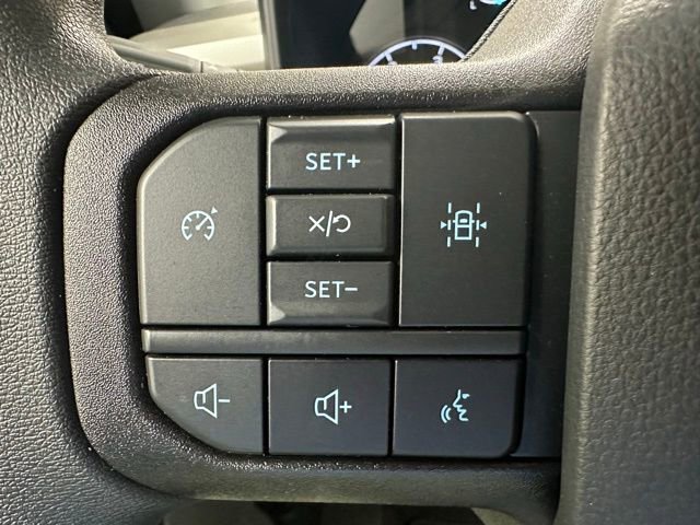 Used 2023 Ford F350 XLT w/ Snow Plow Prep Package AWD/4WD image 22