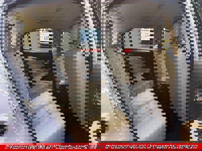 Used 2013 Chrysler 200 Limited image 8