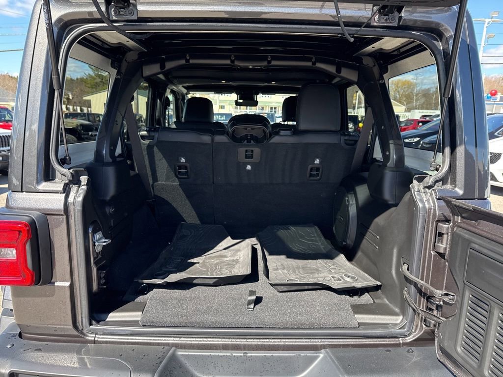 Certified 2025 Jeep Wrangler Unlimited Rubicon image 26