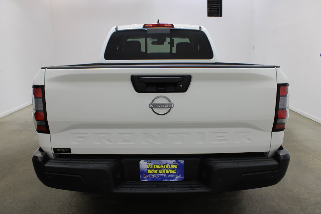 Used 2026 Nissan Frontier S RWD image 4