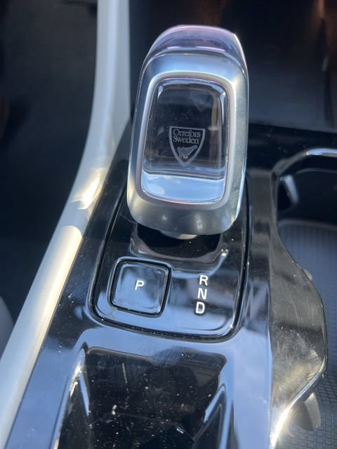 New 2026 Volvo XC40 B5 Plus w/ Protection Package Premier AWD/4WD image 18
