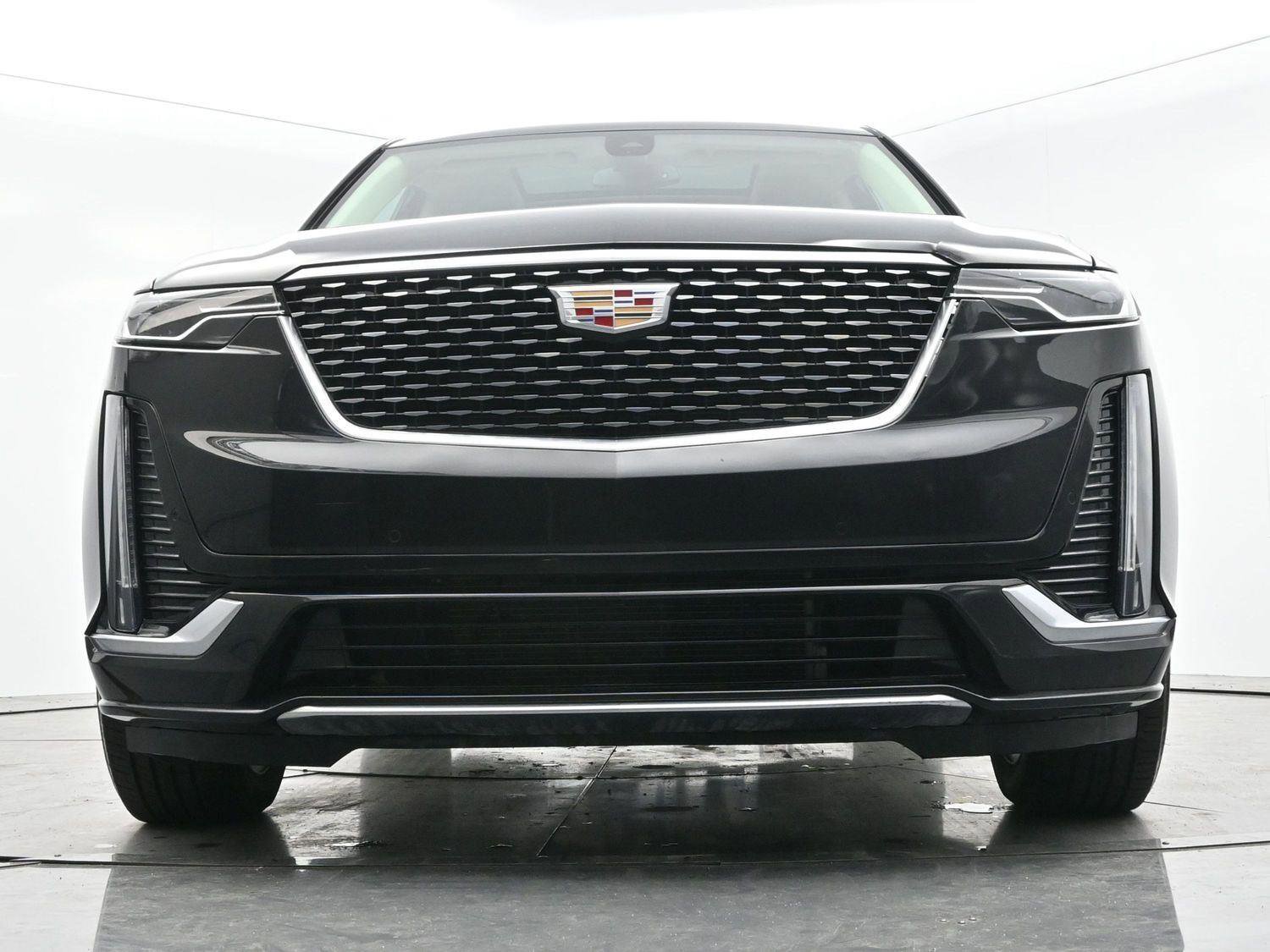 Certified 2024 Cadillac XT6 Premium Luxury image 50